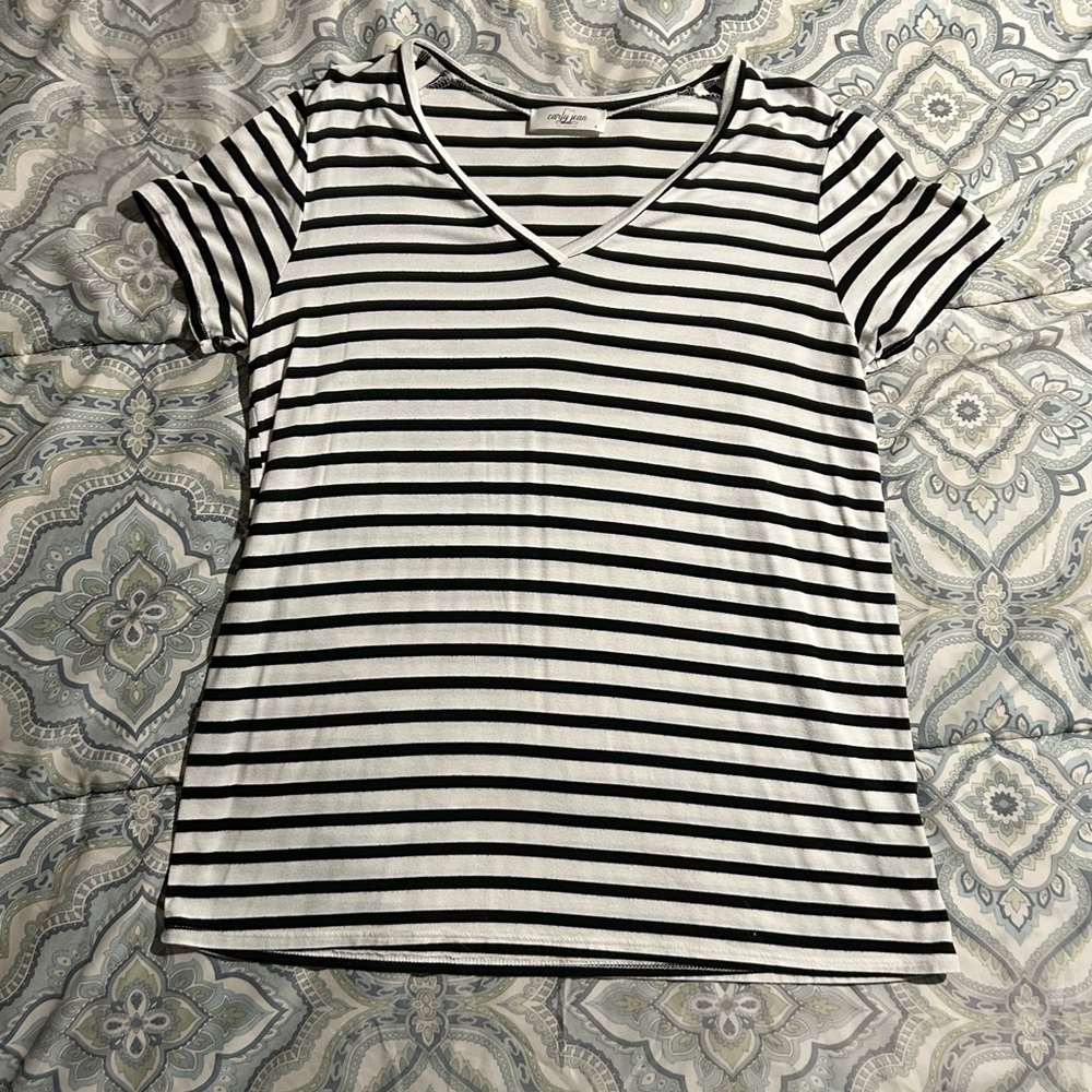 CJLA CJ’s Favorite V-Neck Tee